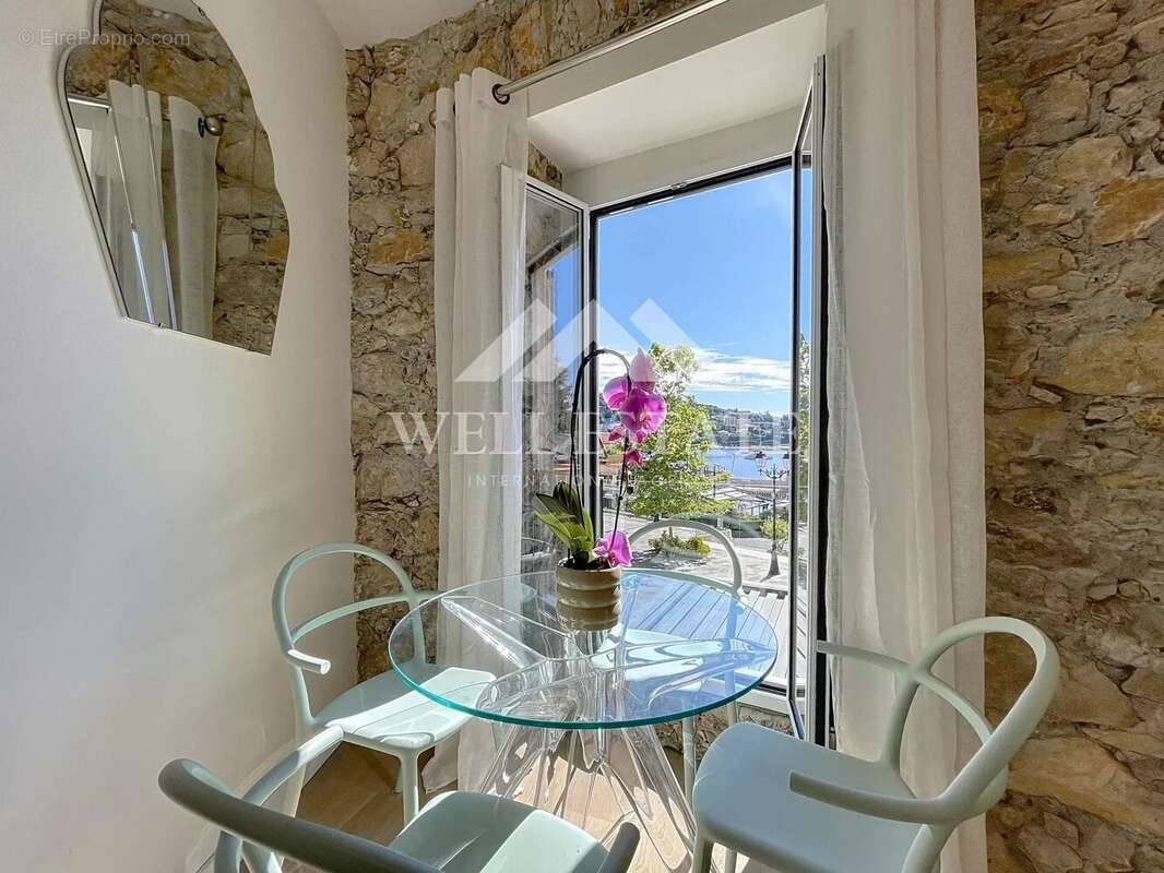 Appartement à VILLEFRANCHE-SUR-MER