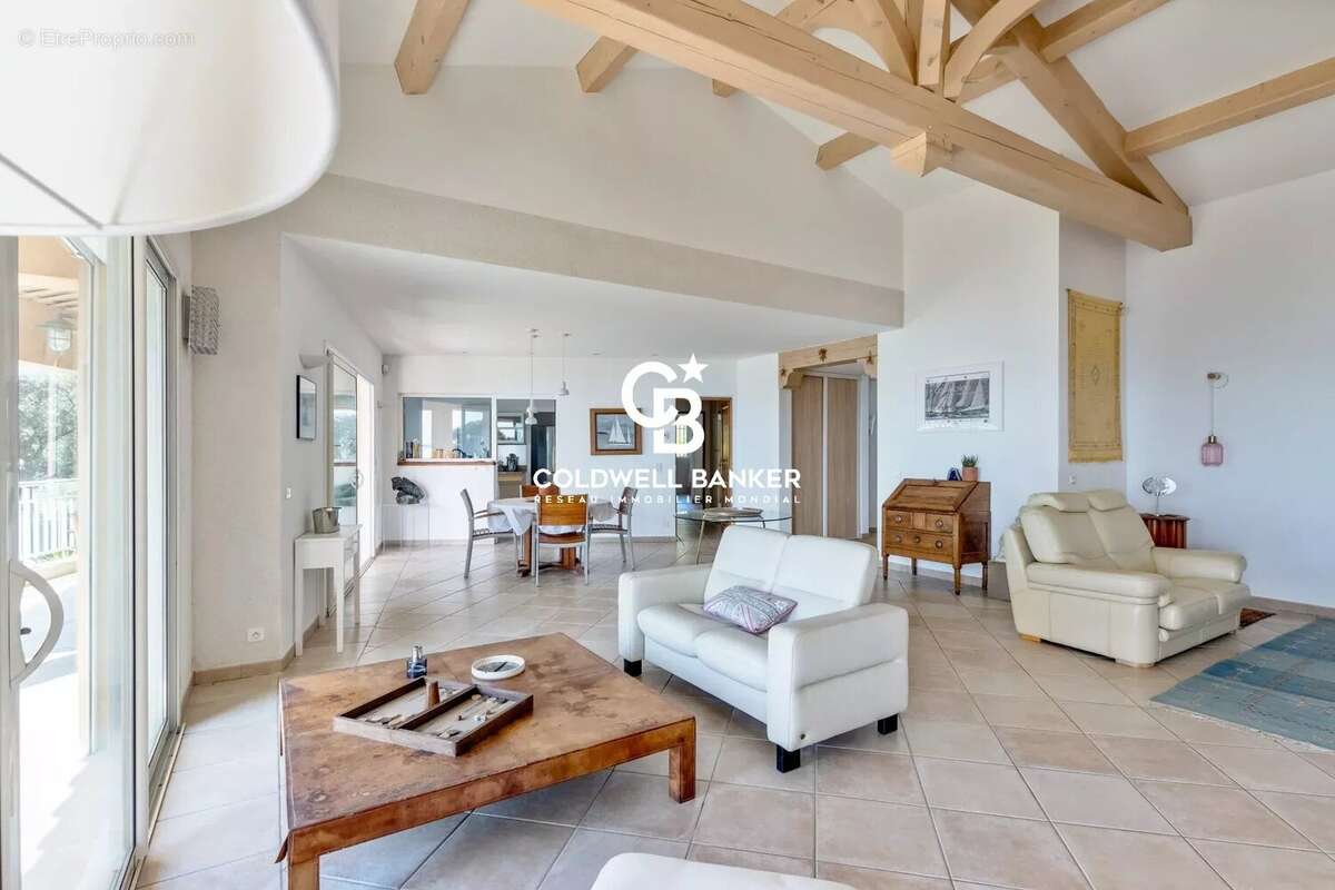 Maison à LE LAVANDOU