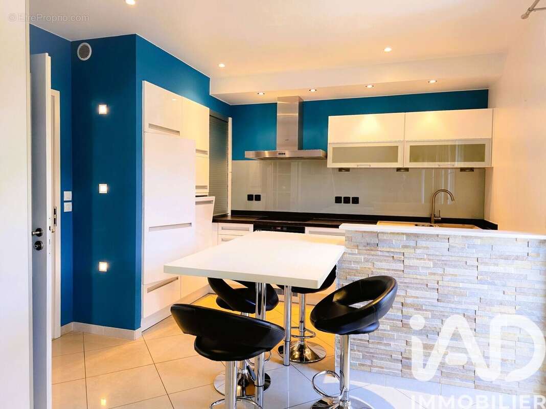 Photo 4 - Maison à COSNES-ET-ROMAIN