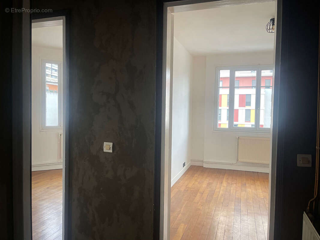 Appartement à IVRY-SUR-SEINE