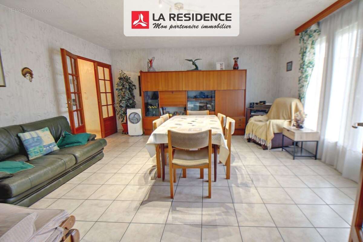 Maison à MAGNANVILLE