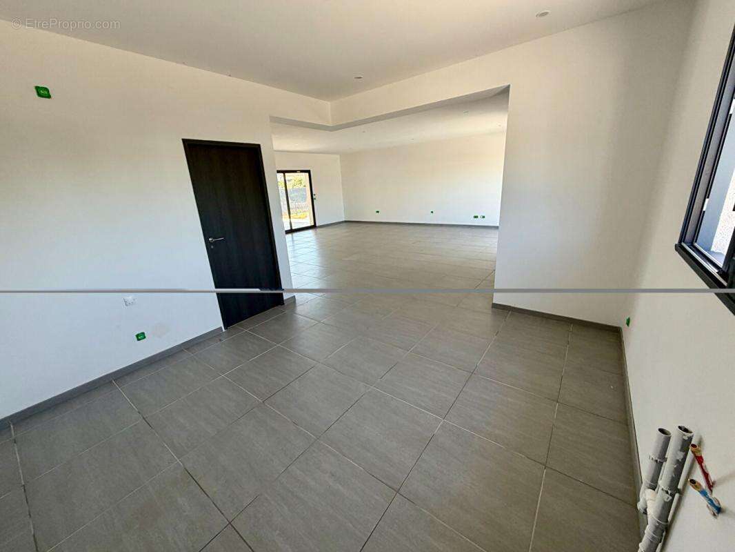 Maison Cognac T6 plein pied garage - photo 9