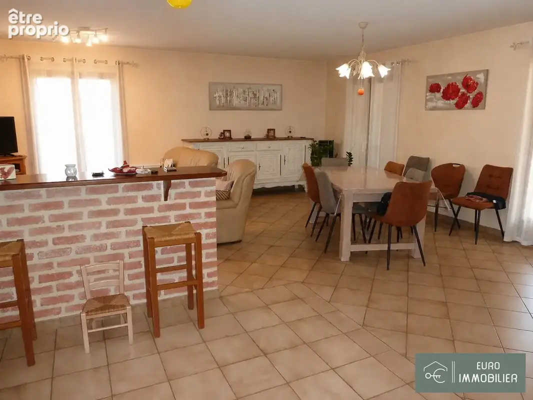 Maison 5 pièces 105 m² à vendre à Bazas (33430) - photo 4