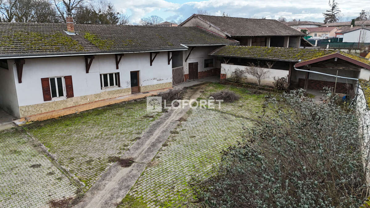 Maison à CHATILLON-SUR-CHALARONNE