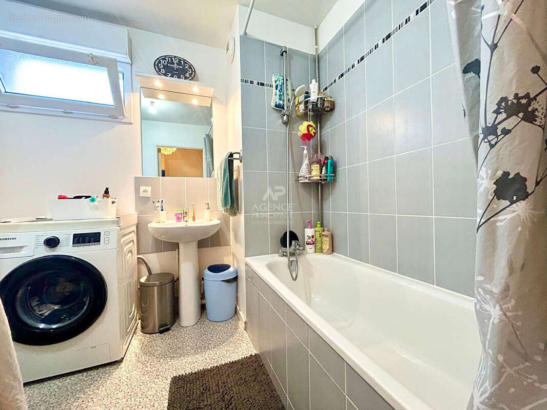 Appartement à VERNOUILLET