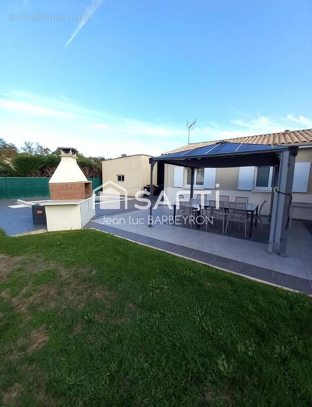 Photo 1 - Maison à SAINT-DENIS-DE-PILE