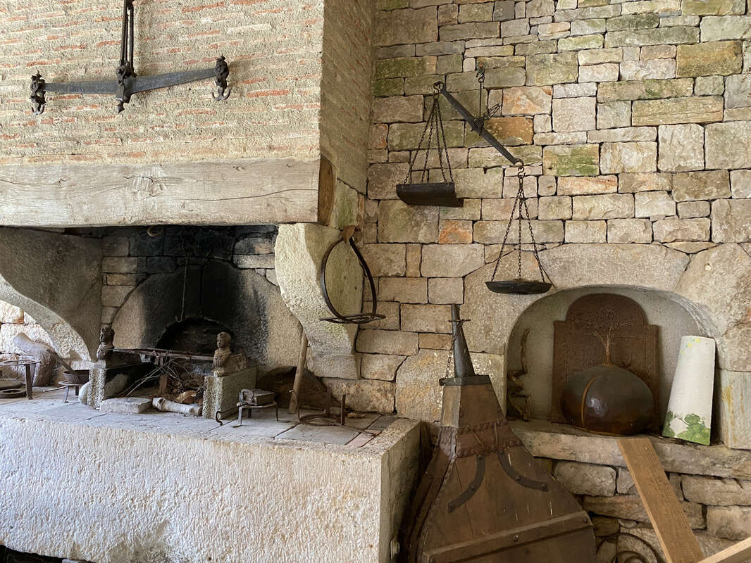 Maison à LATRONQUIERE