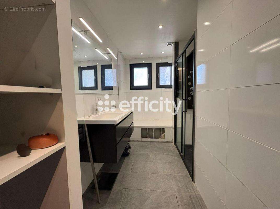 Maison à VEIGY-FONCENEX