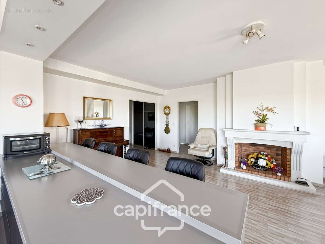 Appartement à vendre 4 pièces LA RICHE (37) - photo 4