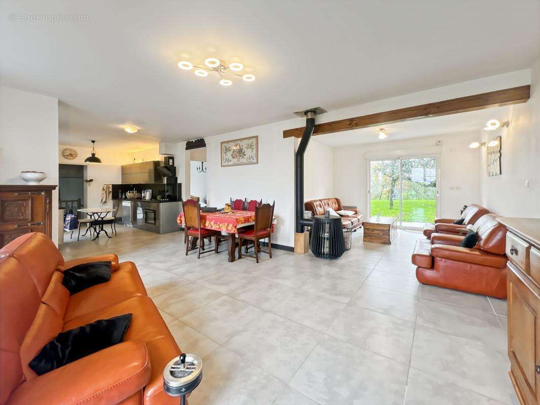 Maison à LISLE