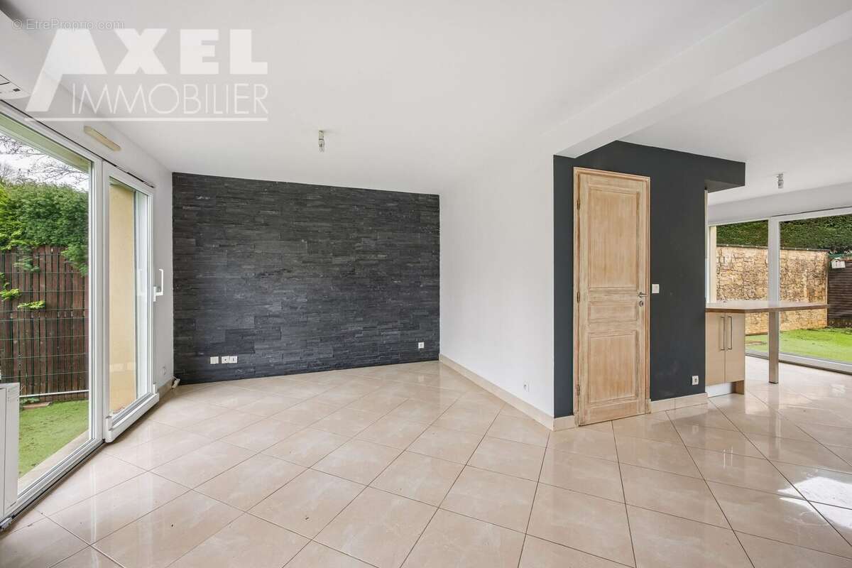 Appartement à BOIS-D'ARCY