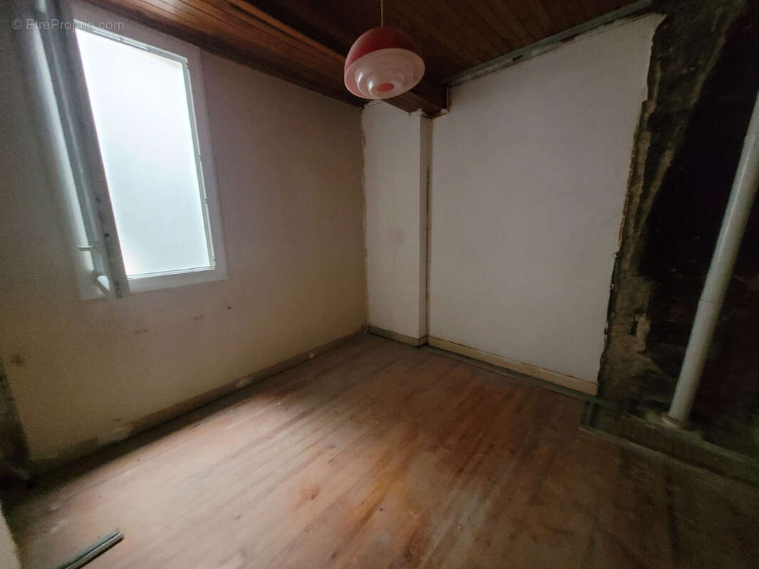 Maison à SAINTE-BAZEILLE