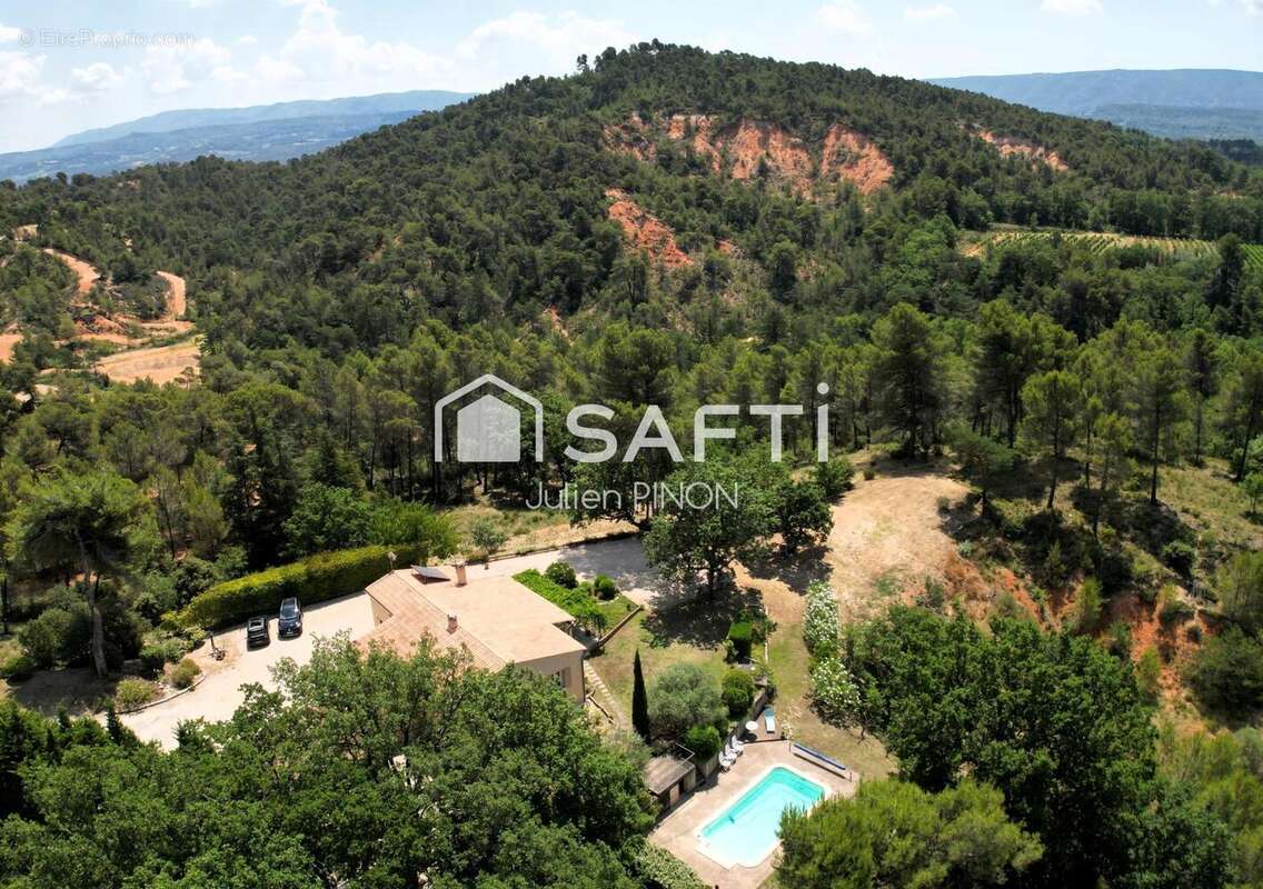 Photo 2 - Maison à GOULT