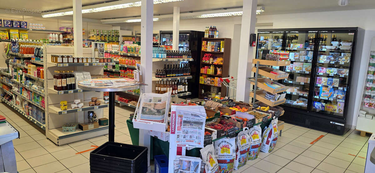 Commerce à LAPALISSE