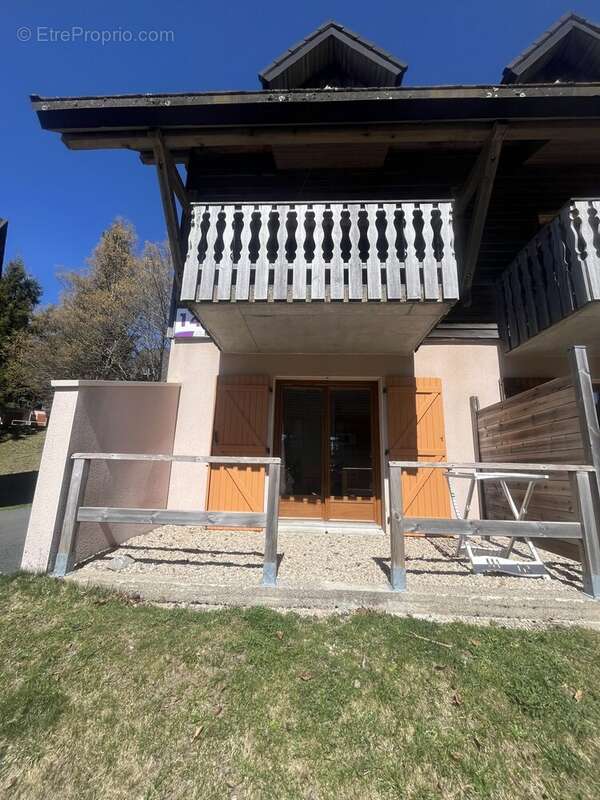 Appartement à BESSE-ET-SAINT-ANASTAISE