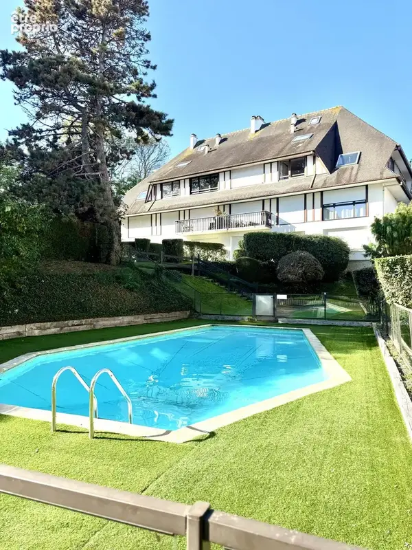 Appartement à BENERVILLE-SUR-MER