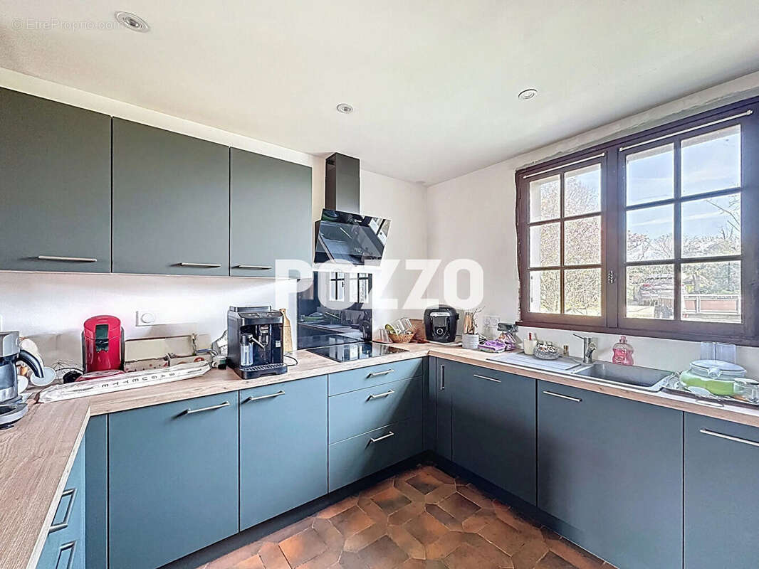 Maison à DRAGEY-RONTHON