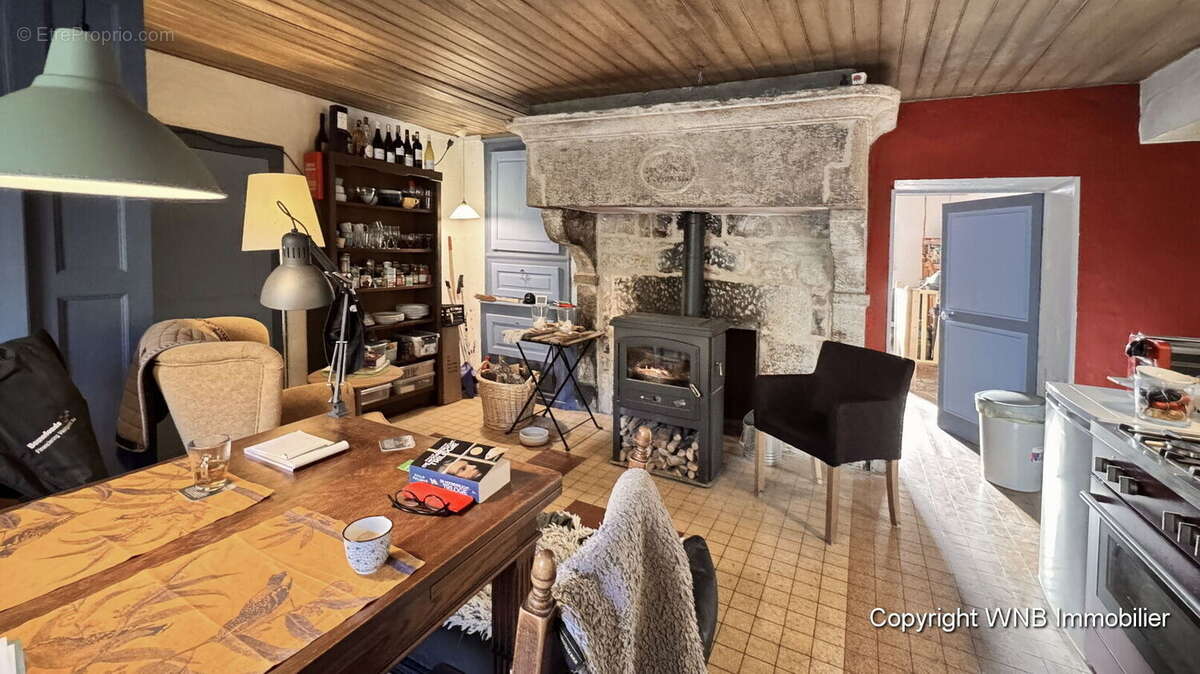 Maison à SERECOURT