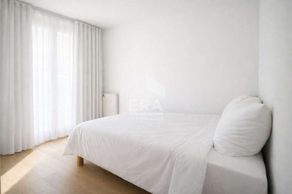Appartement à ISSY-LES-MOULINEAUX