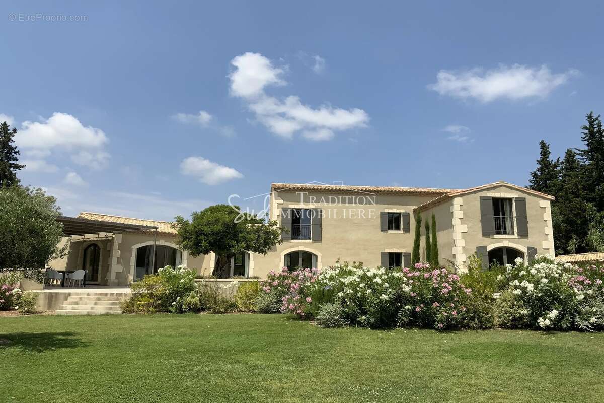 Maison à MAUSSANE-LES-ALPILLES