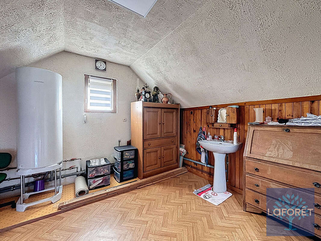 Semi plain -pied sur 1500 m². - photo 10