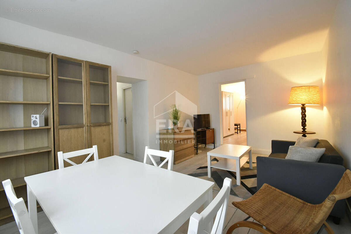 Appartement à JOUARS-PONTCHARTRAIN