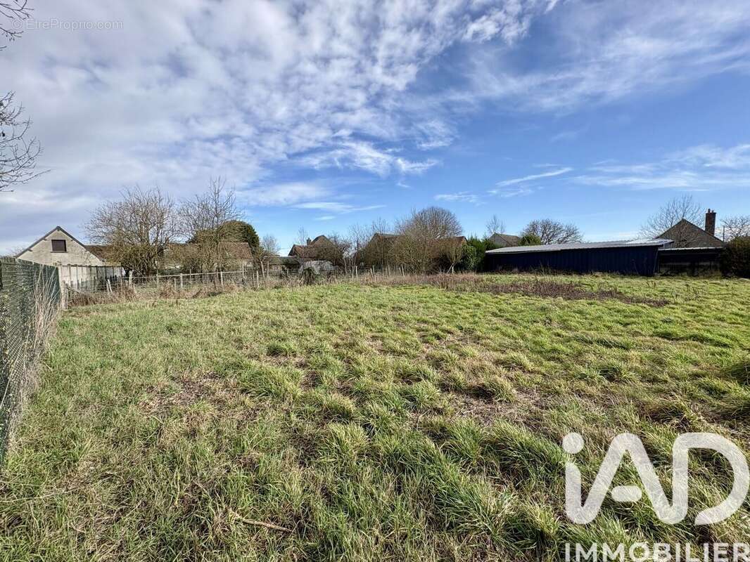 Photo 6 - Terrain à VILLEDOMER