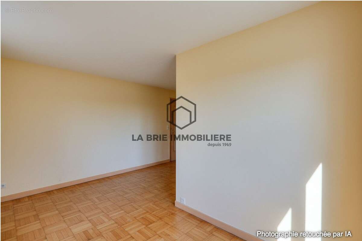 Appartement 26 m² à Valenton  - photo 4