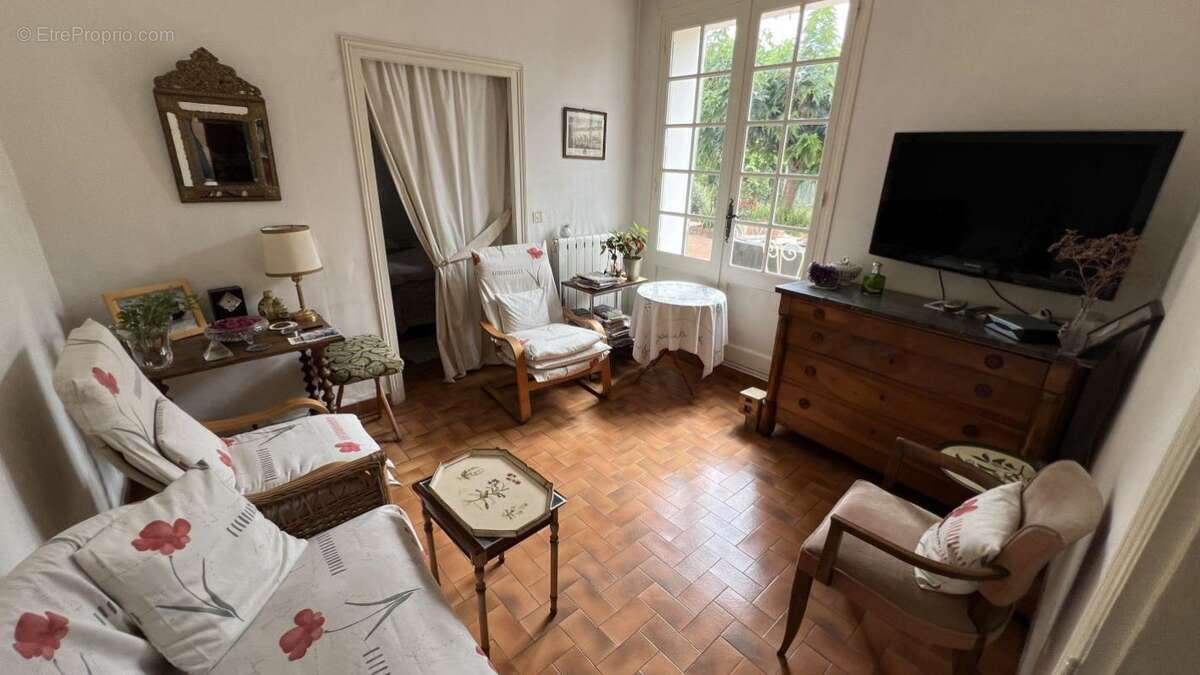 Maison à LEZIGNAN-CORBIERES