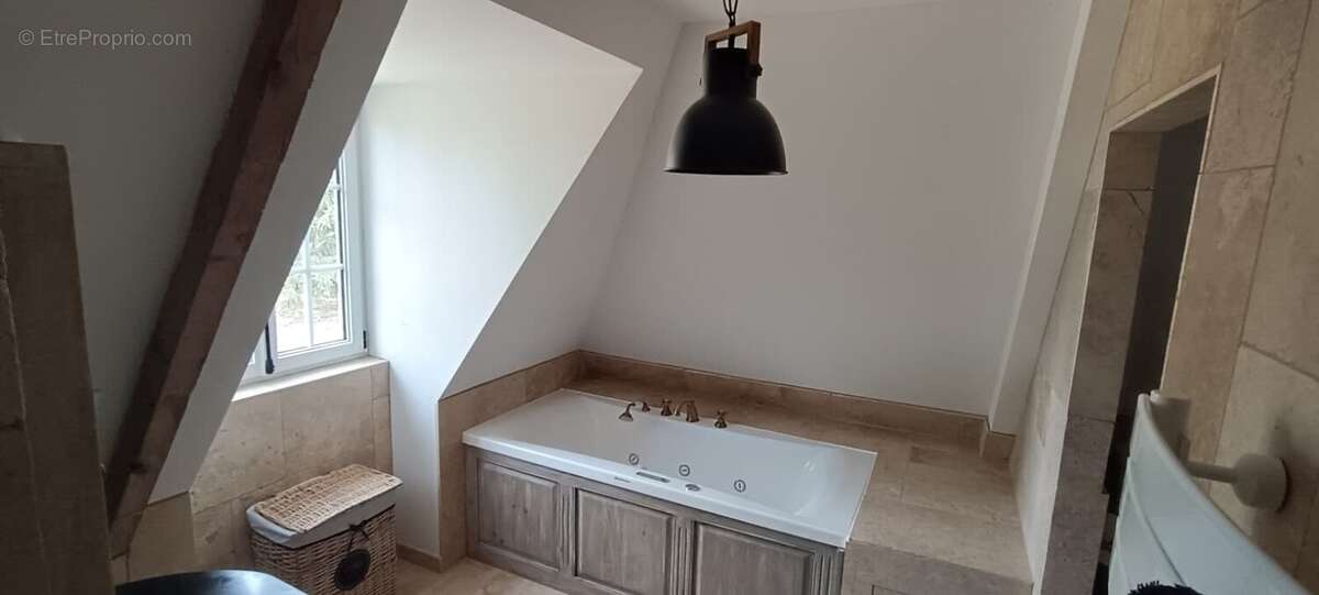 Maison à CENAC-ET-SAINT-JULIEN