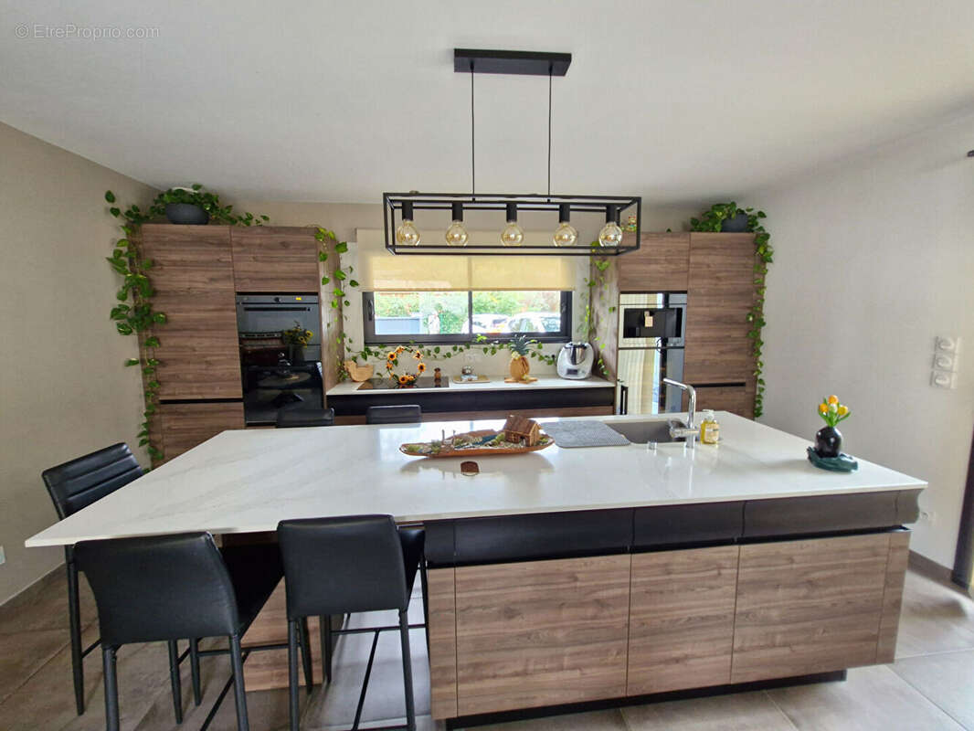 Contemporaine de charme avec studio indépendant de 35 m² - photo 3