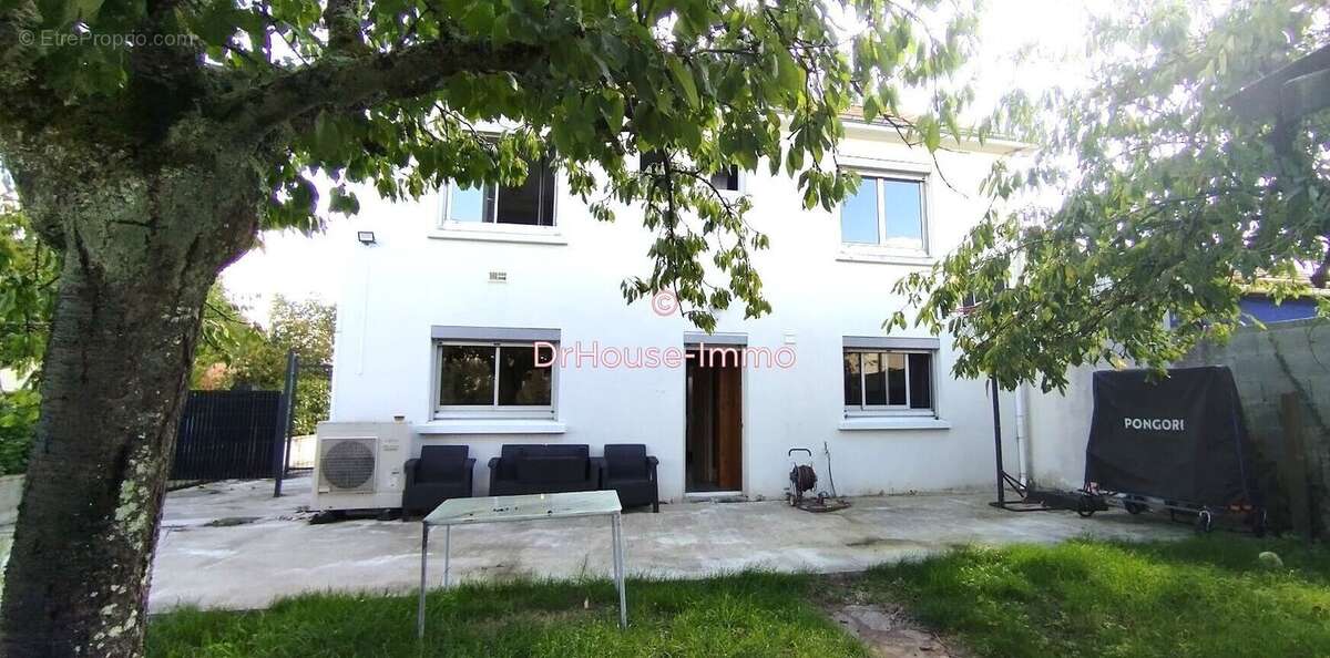 Maison à SAINT-SEBASTIEN-SUR-LOIRE