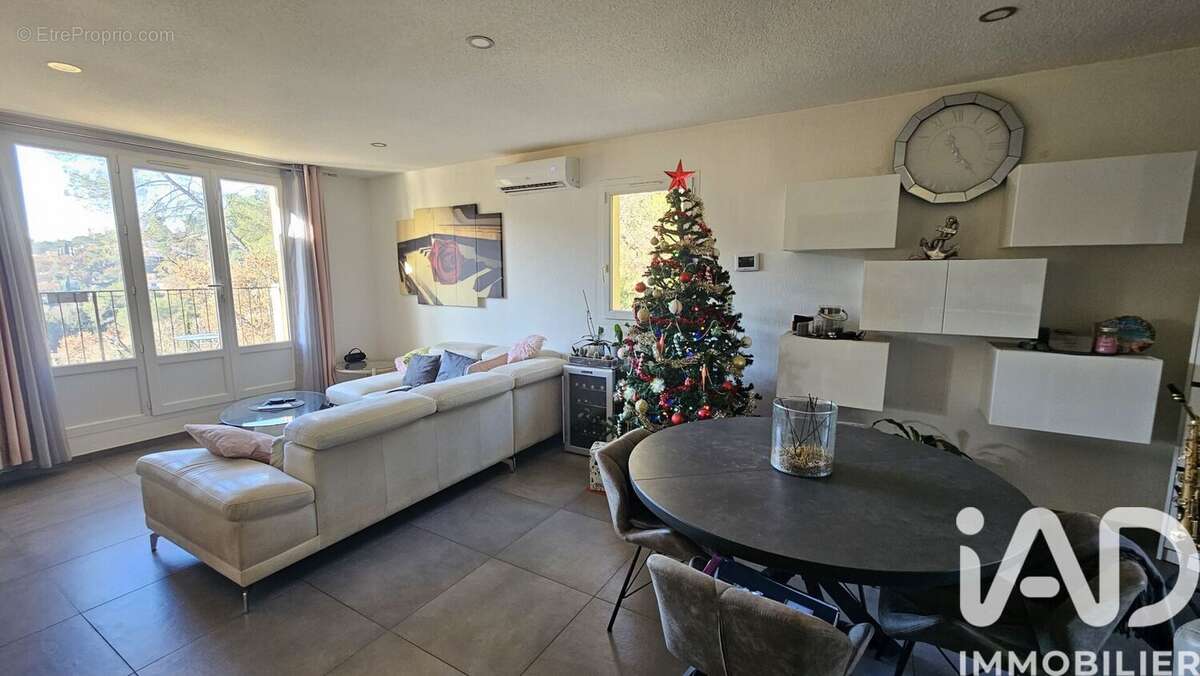 Photo 2 - Maison à LE LUC