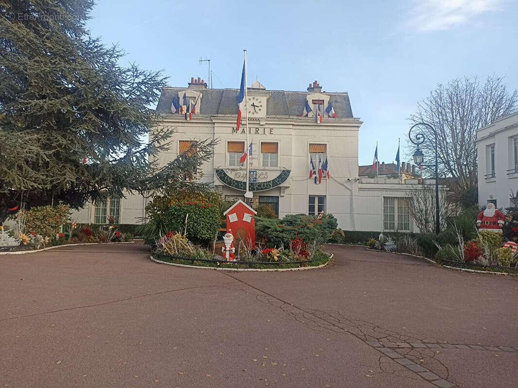 Appartement à NEUILLY-PLAISANCE