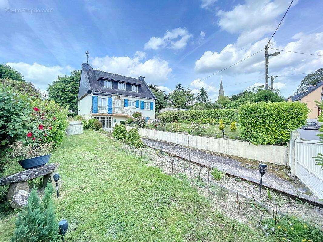 Maison à SAINT-GRAVE