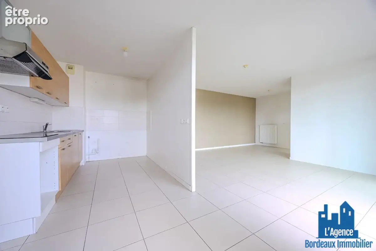 Exclusivité !!!  bruges - appartement type 4 de 86 m² avec terrasse et deux places de parking. michaël vigier  o6 7o 29 94 95. - photo 4