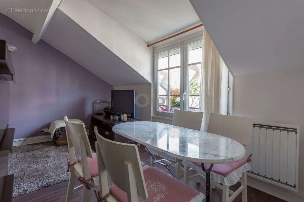 Appartement à BOISSY-SAINT-LEGER