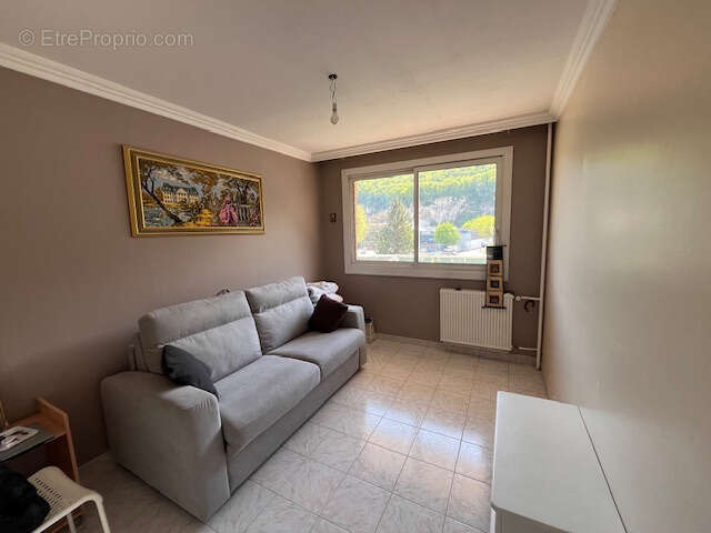Appartement à FONTAINE