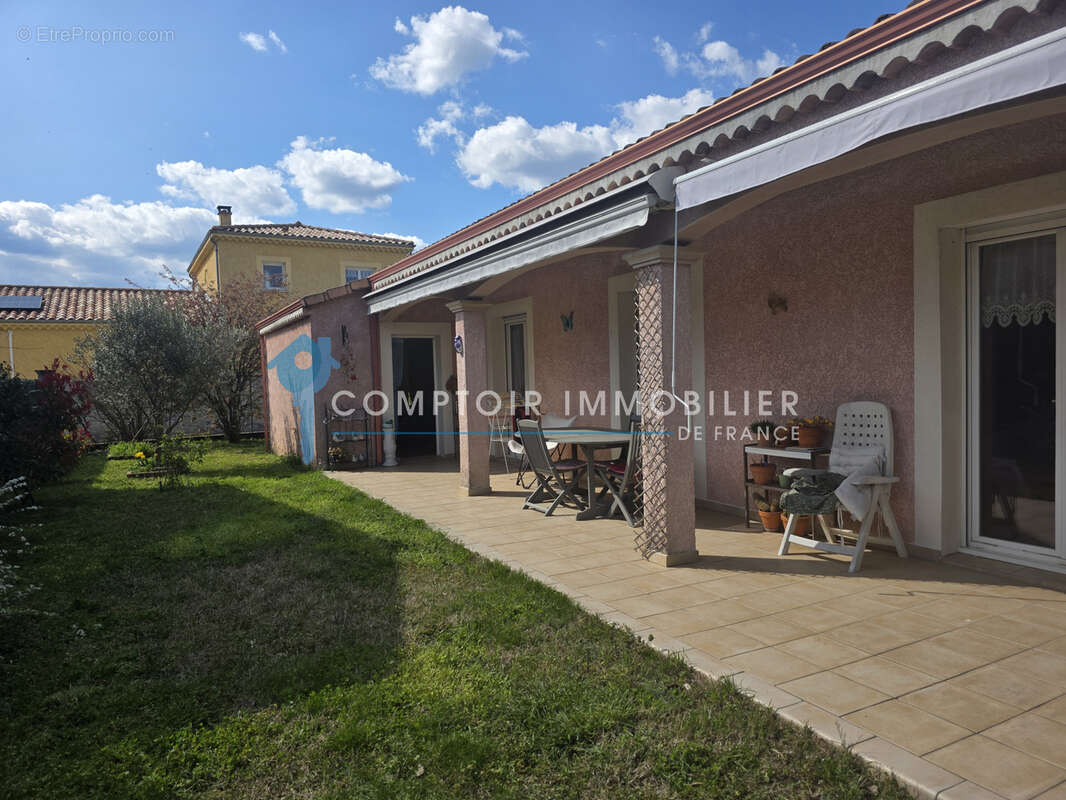 Maison à SAINT-SERNIN