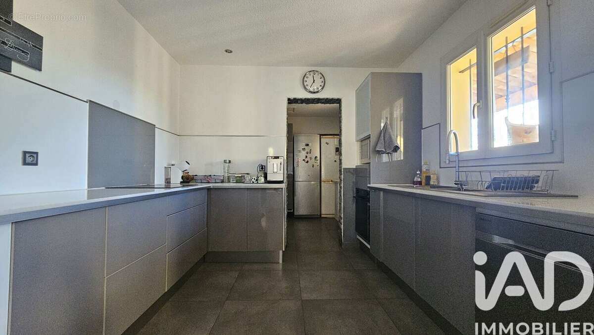 Photo 7 - Maison à LE LUC