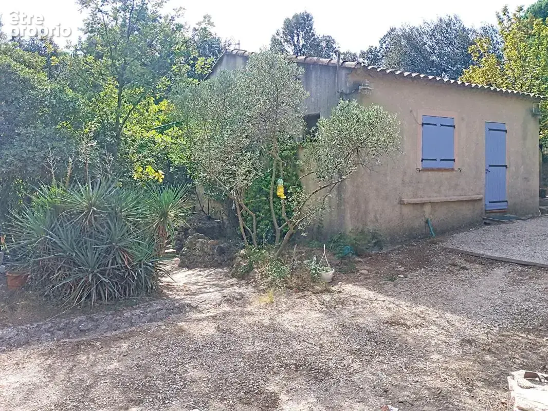Maison avec dépendances, piscine et garage - Brignoles - photo 12