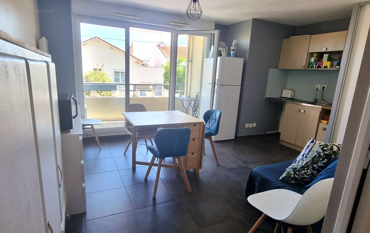 Appartement à MARSEILLE-8E