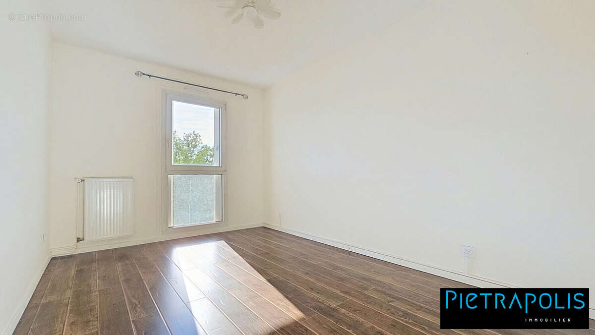 Appartement 80 m² à Villeurbanne  - photo 8