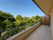Appartement à FROUZINS
