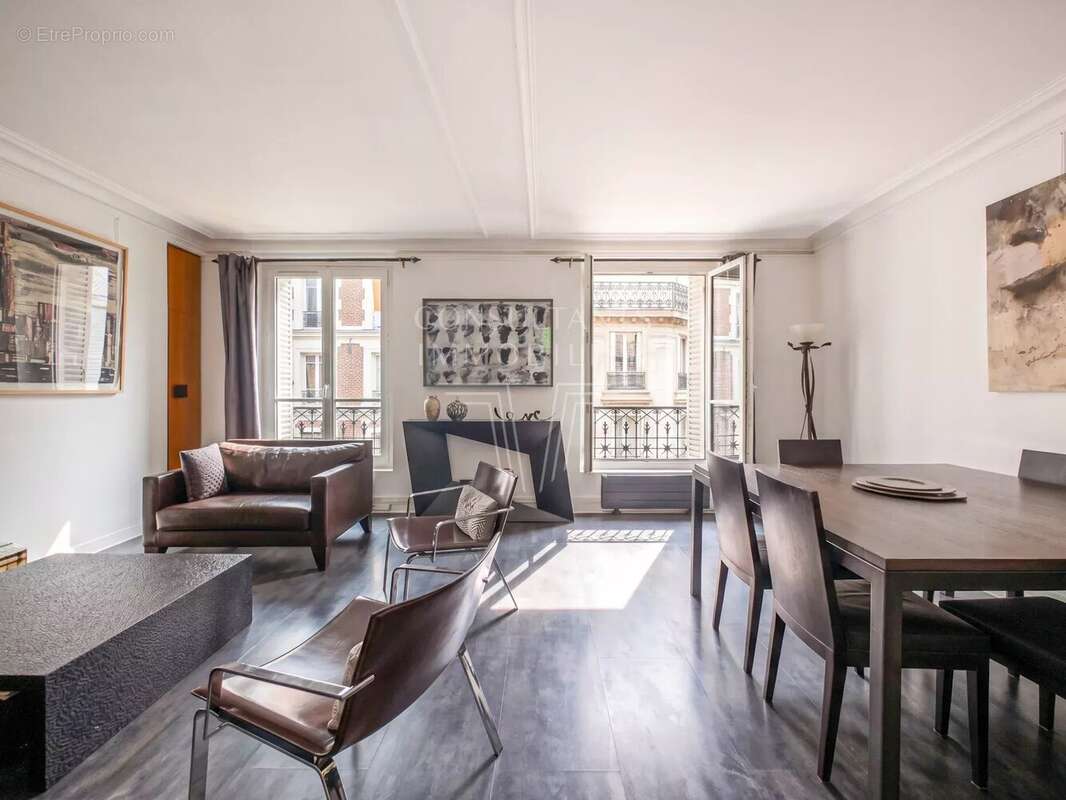 Beau deux-pièces en  étage élevé - photo 3