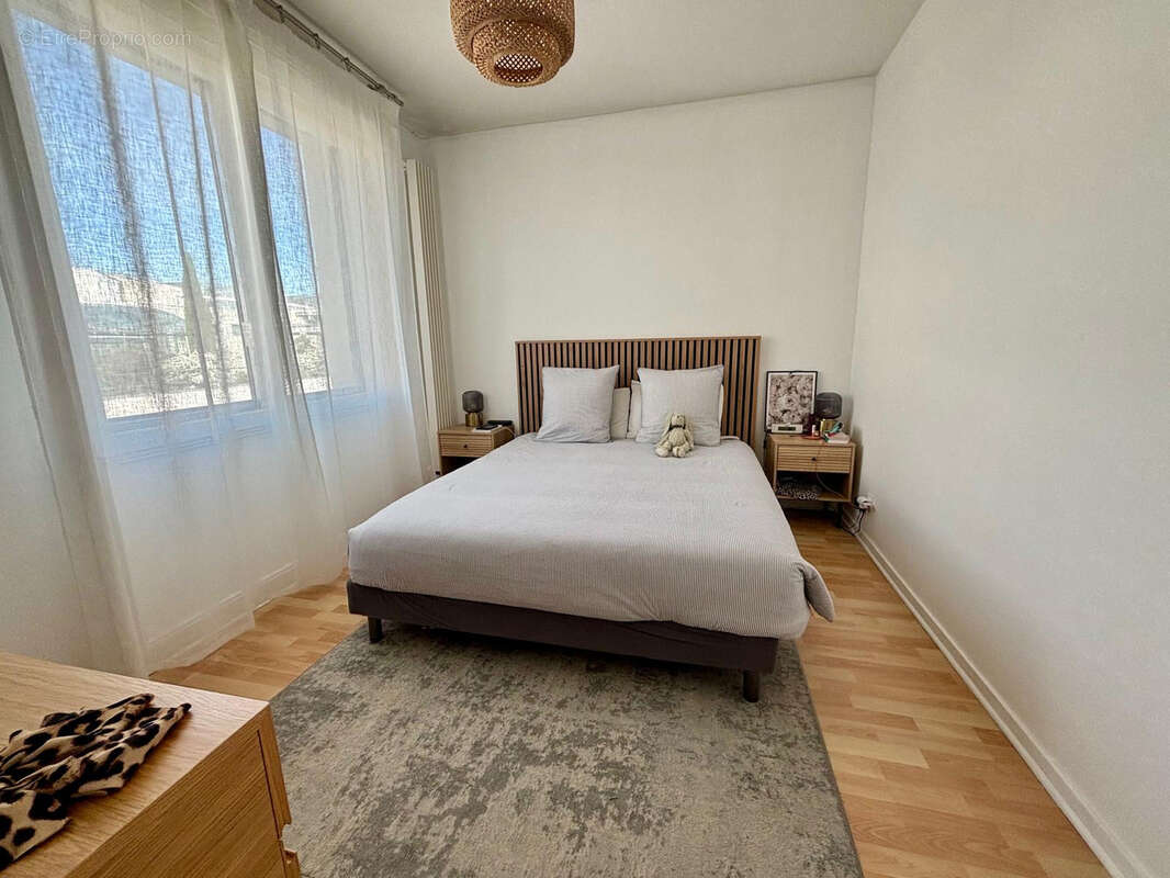 Appartement à LYON-6E