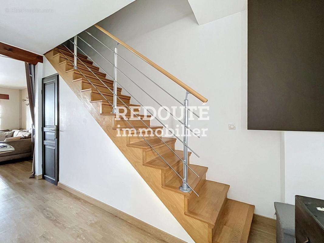 À vendre – Maison de T5 à Bétheny district de Reims - photo 8