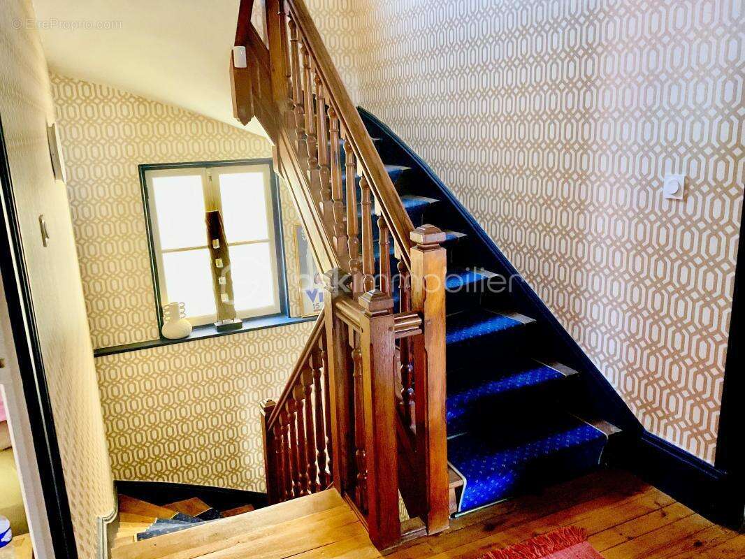 Maison à BELLERIVE-SUR-ALLIER