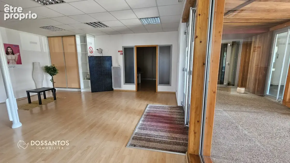 Local commercial / professionnel à Lutterbach - photo 2