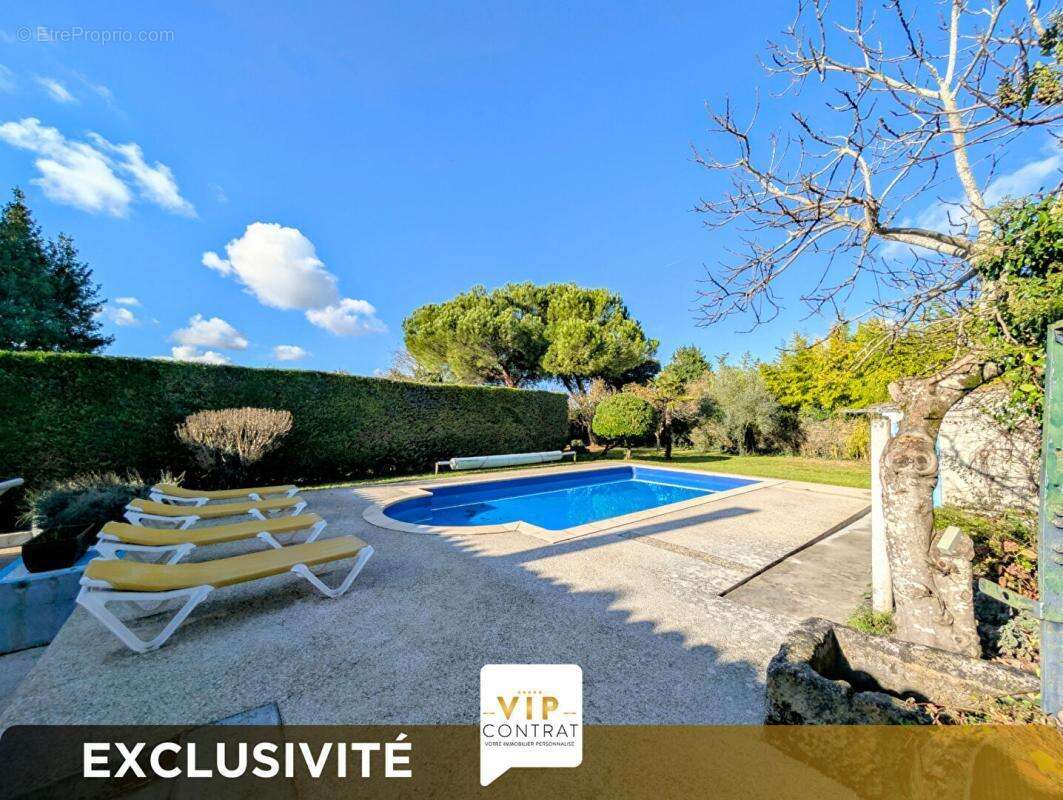 Maison à SAINT-SEVER-DE-SAINTONGE